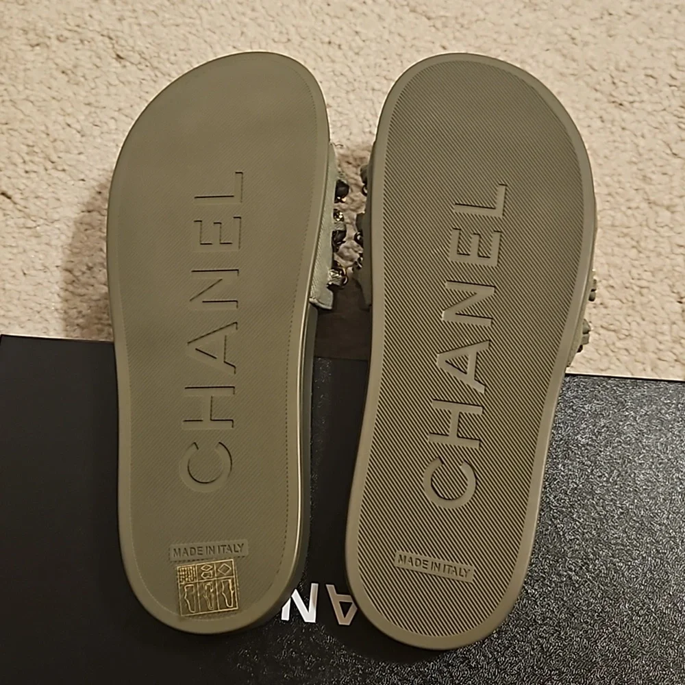🛑CHANEL Lambskin Canvas Chain Sandals - Picture 7 of 8